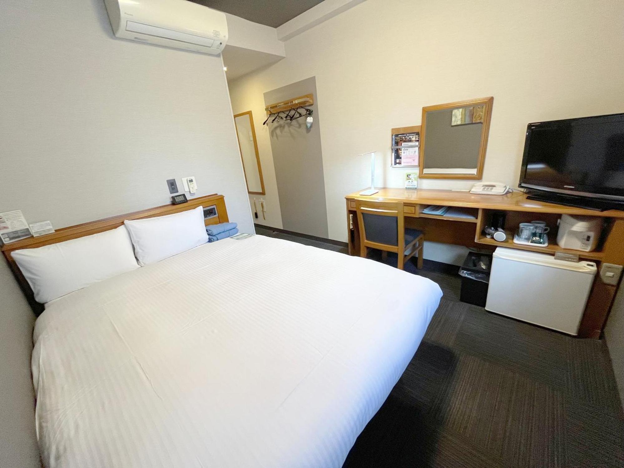 Hotel Route-Inn Naha Asahibashi Eki Higashi Exterior photo